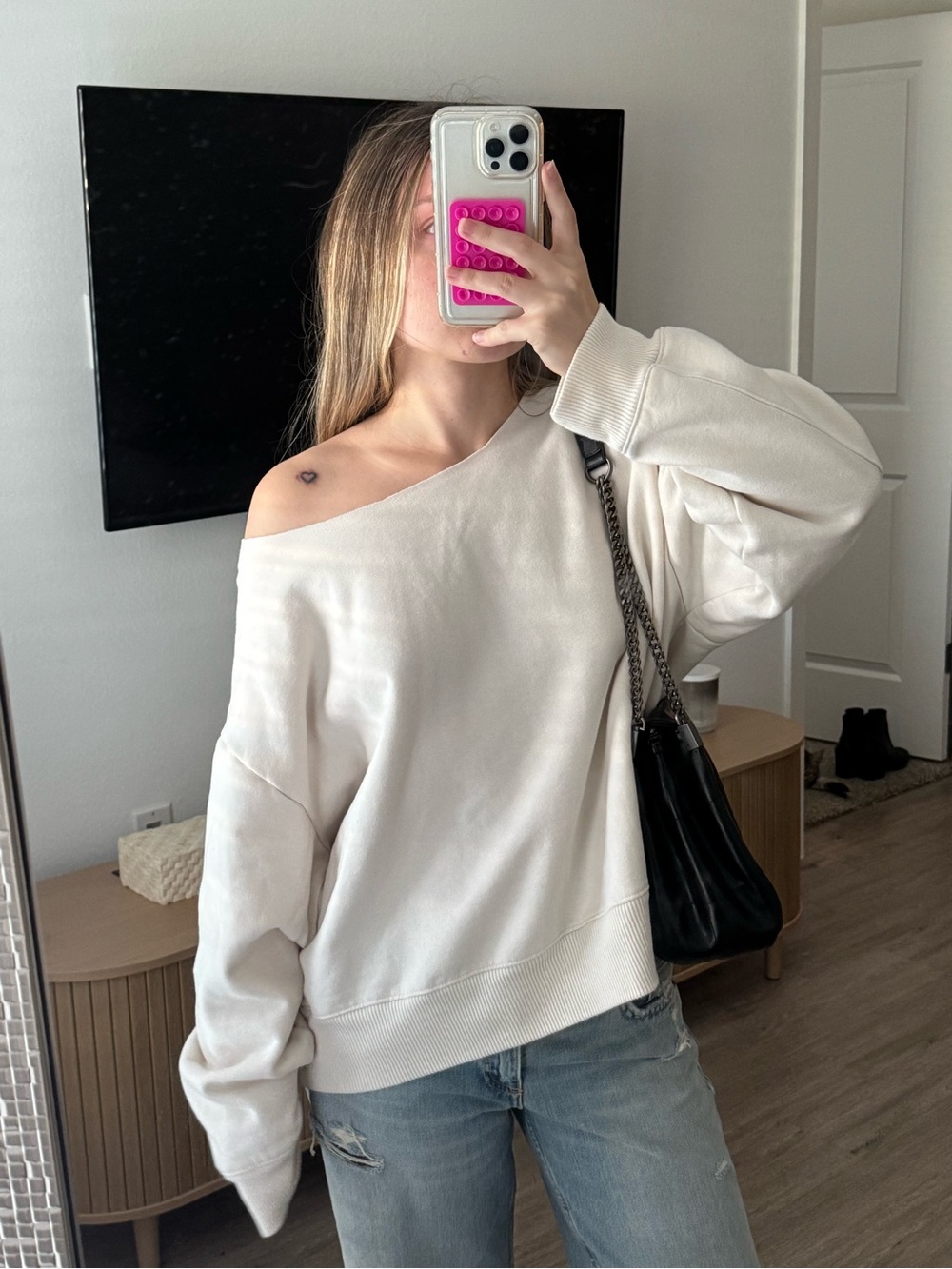 Source Unknown Off-the-Shoulder Cream Sweater
